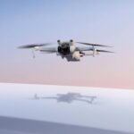 DJI Mini 3 Fly More Combo con mando DJI RC (Blanco) - Imagen 2